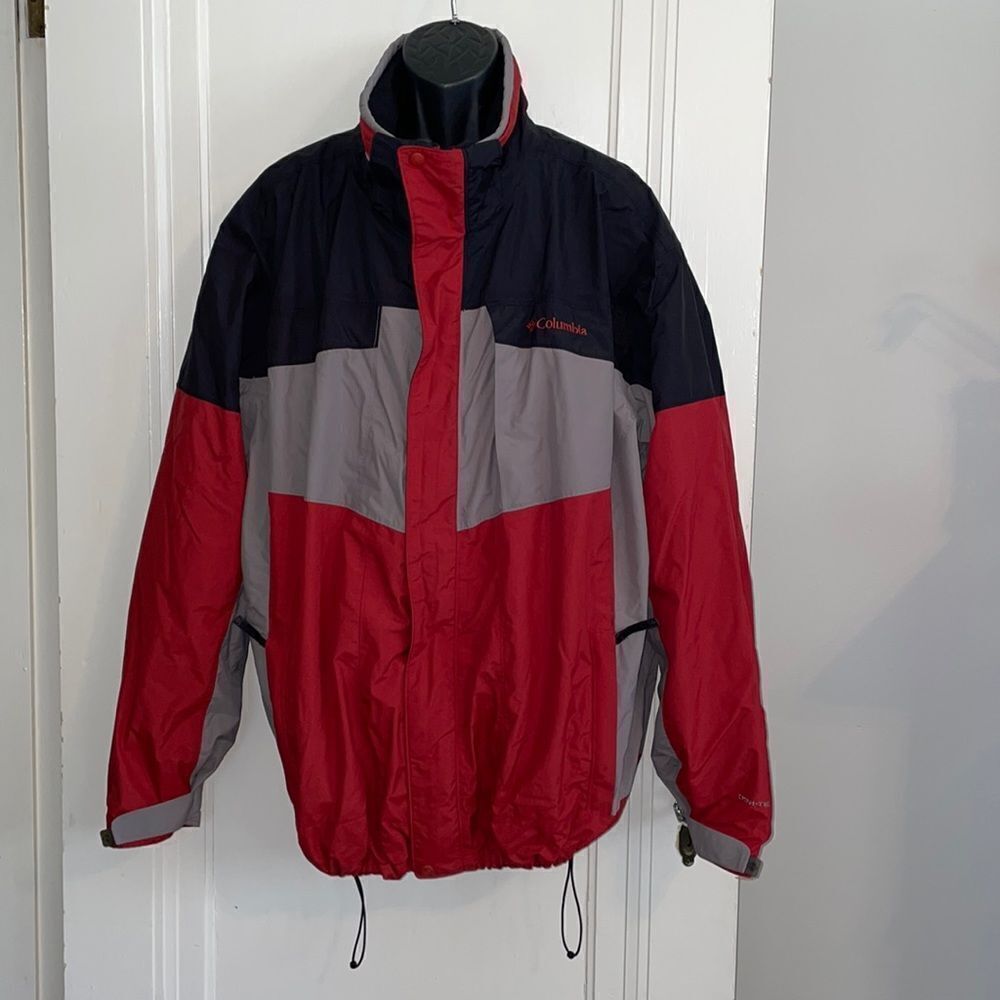 Columbia “Bugaboo” gray,‎ red & black polyester/nylon jacket